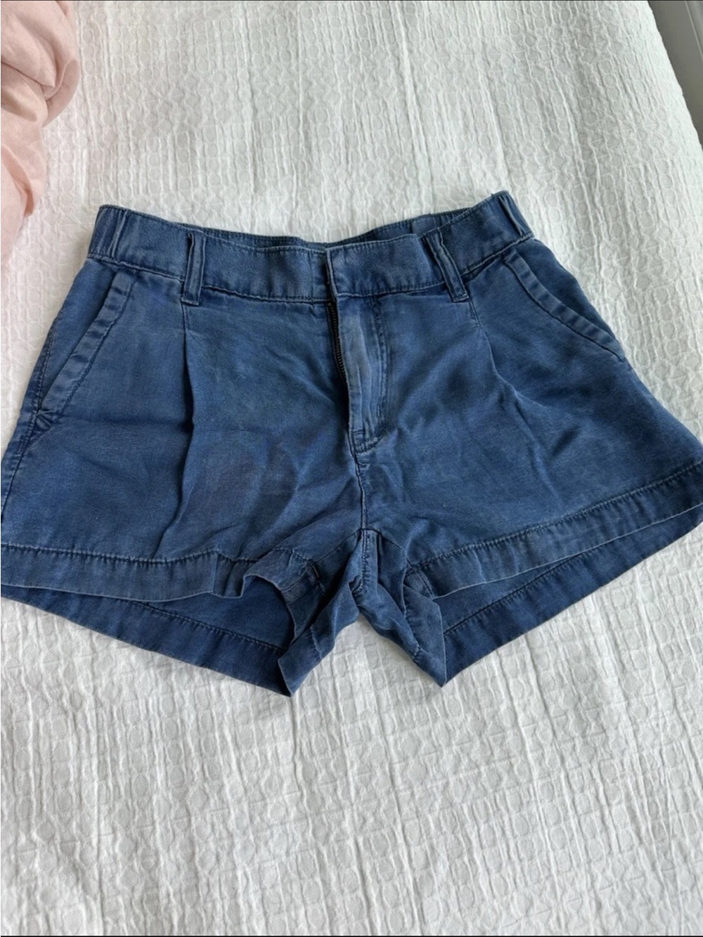 American Eagle Outfitters Blue High-Rise Trouser Shorts Dark Wash (worn once)